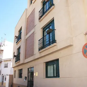 apartamentos-flores.hotelsinnerja.org/